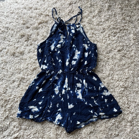 cute romper from garage - Picture 1 of 2